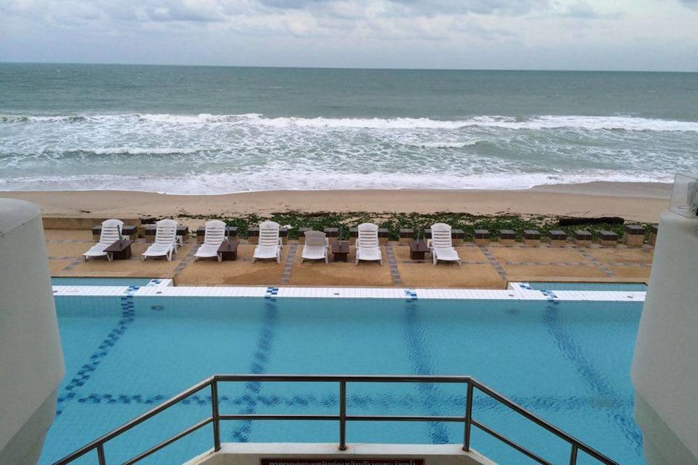 Khanom Golden Beach Hotel المظهر الخارجي الصورة